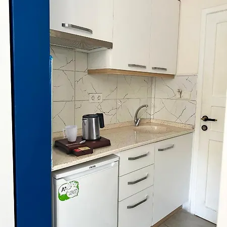 Enjoy ベッド・アンド・ブレックファスト フェティエ