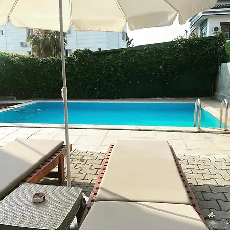 Bed and Breakfast Enjoy Otel Φετιγιέ